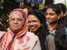 BMC Election: मुंबई में कितनी है हिन्दू-मुस्लिम आबादी, 30 फीसदी मराठी वोट किस पाले में जाएगा, जानें पूरा गणित