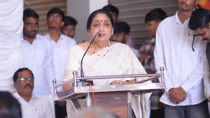 Sunetra Pawar Net Worth: सुनेत्रा पवारांकडे 100 कोटींहून जास्त संपत्ती; हिरे,सोने आणि पुण्यात आलिशान फ्लॅट्स !