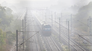 MP Weather Update: कड़ाके की ठंड से कांपा मध्य प्रदेश, 14 से ज्यादा जिलों में स्कूल बंद, जानें IMD की चेतावनी