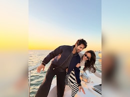 Mira Rajput Rings In New Year With 'Love Of Her Life' Shahid Kapoor, See Pic