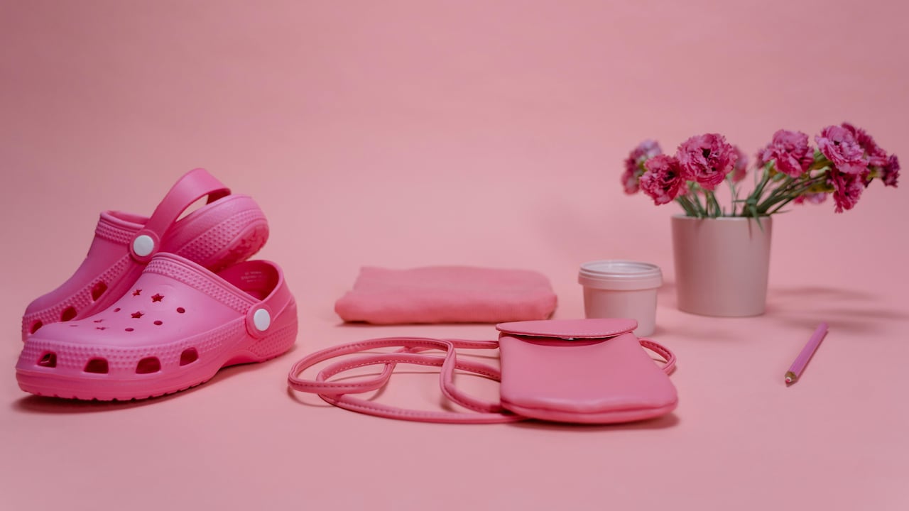 These accesories are perfect for minimalists who value compact design. These accesories are perfect for minimalists who value compact design.