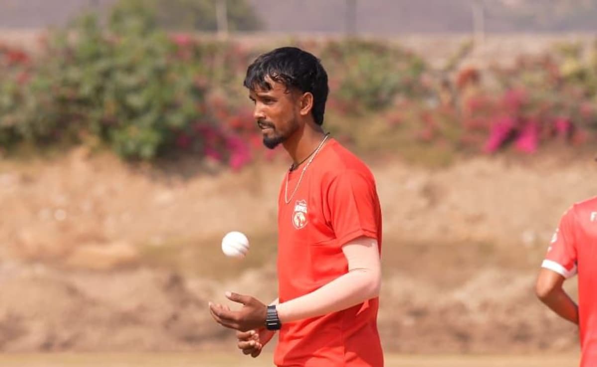 If I Take Virat Kohlis Wicket, I Will Touch His Feet, Says PBKS New Recruit Vishal Nishad