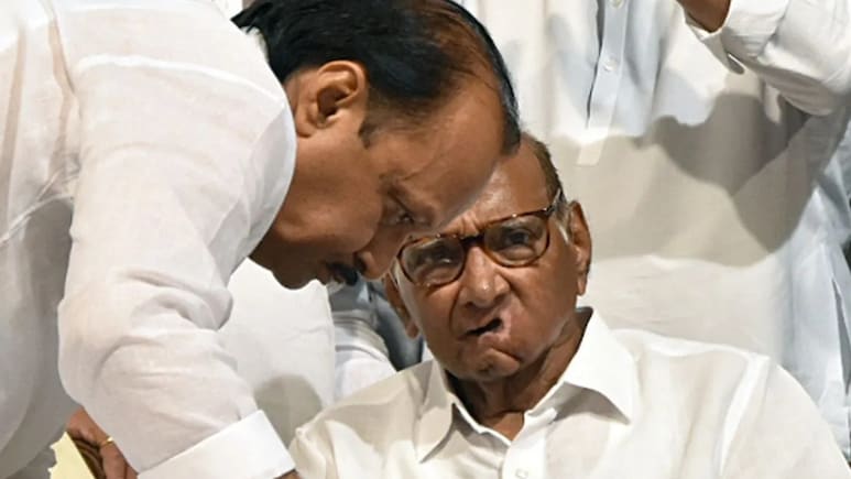 चाचा की परछाईं अजित पवार हमेशा 'सीएम इन वेटिंग' ही बने रहे- राजनीति के कद्दावर चाचा-भतीजे की कहानी