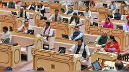 आज सदन हंगामेदार रहने के आसार, कांग्रेस ने सरकार को घेरने के ल&zwj;िए बनाई रणनीत&zwj;ि&nbsp;