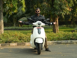 Bajaj Chetak C25 Review: Electric Mobility, Made Simpler