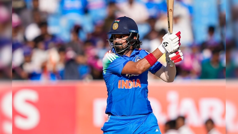 IND Vs NZ : रोहित-विराट फ्लॉप, पण राहुल सुपरहिट! झुंजार सेंच्युरीसह मोडला दिग्गज खेळाडूचा रेकॉर्ड, पाहा VIDEO