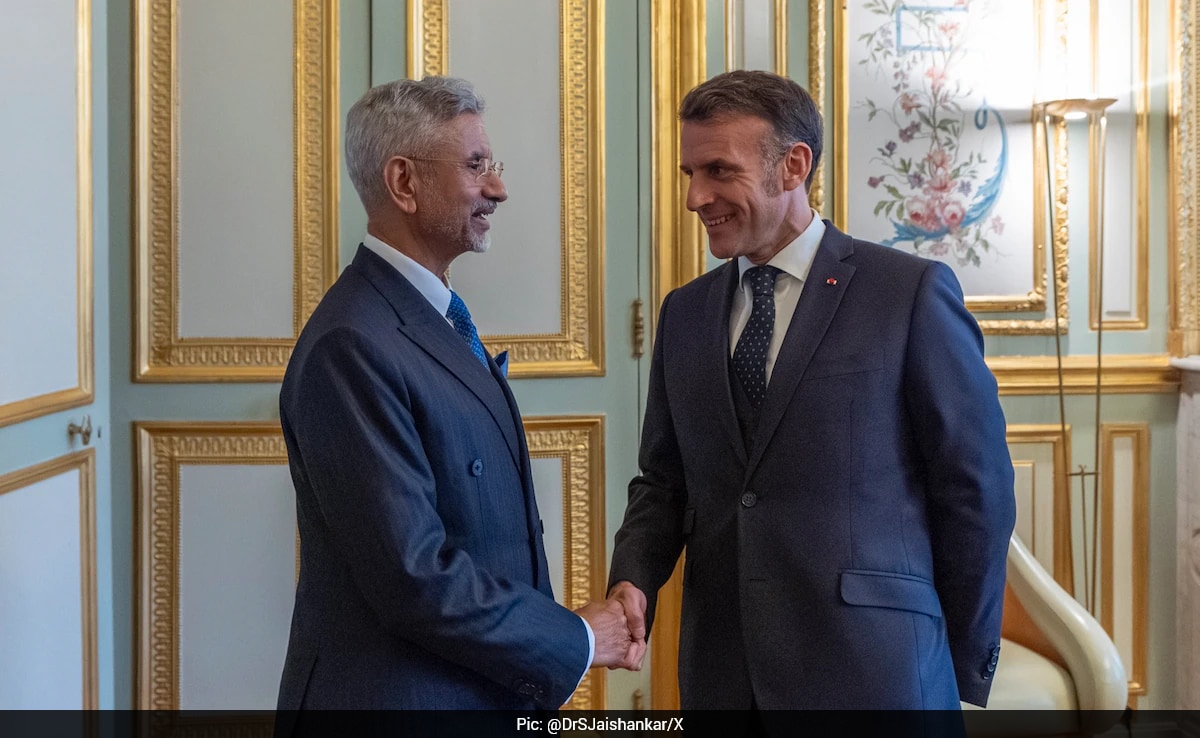 Jaishankar Meets Macron, Discusses Global Shifts