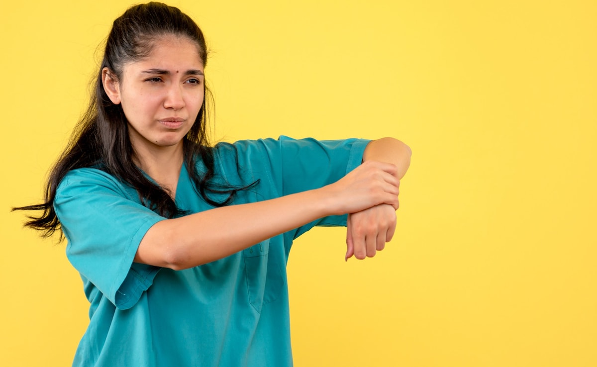 Women Are Losing Bone Strength Much Earlier Than Expected, Doctor Explains Why