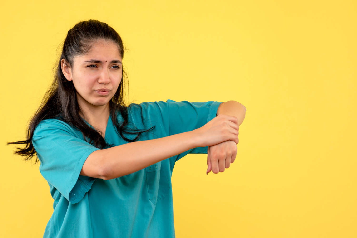 Women Are Losing Bone Strength Much Earlier Than Expected, Doctor Explains Why