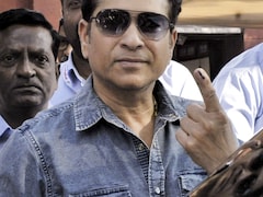 Akshay Kumar, Sachin Tendulkar Among Bollywood Celebrities And Sports Icons Voting In High-Stakes BMC Elections