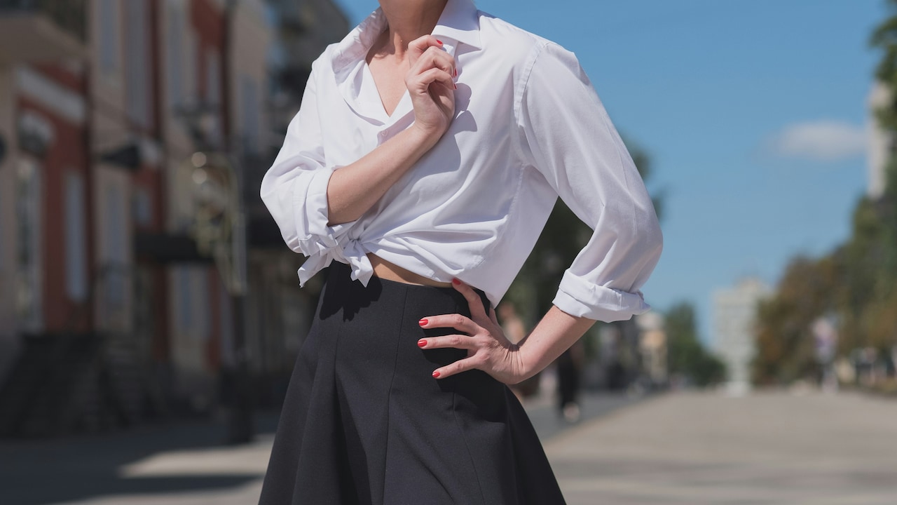 How To Style Midi Skirts For Office: Stylish Workwear Outfit Ideas