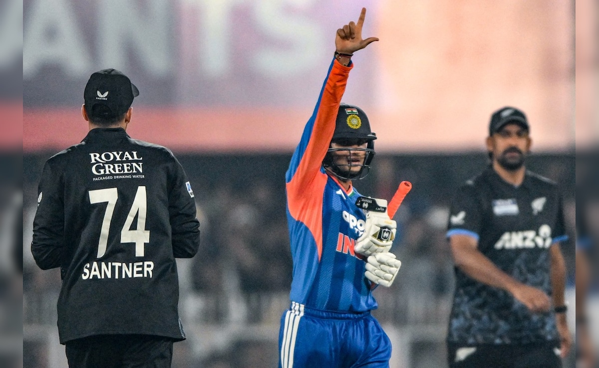 T20 World Cup: कोई नहीं है टक्कर में अभिषेक शर्मा मचा रहे तहलका, ये आंकड़े देख थर-थर कापेंगे विरोधी टीम के गेंदबाज