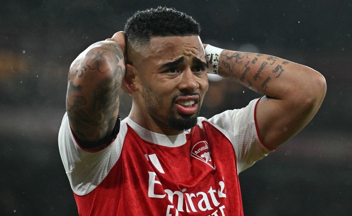 Arsenal Squander Chance To Extend Premier League Lead In Liverpool Stalemate