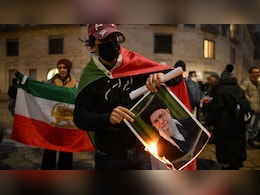 ईरान में कत्लेआम ने बगावत को कुचल दिया? अमेरिका से जंग का खतरा टला नहीं- 7 सवालों में समझें पूरी तस्वीर