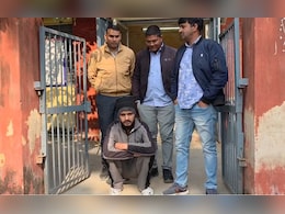 अलवर पुलिस का बड़ा ऑपरेशन, फोन पर गिरफ्तारी की धमकी देकर पैसे ऐंठने वाला साइबर ठग गिरफ्तार