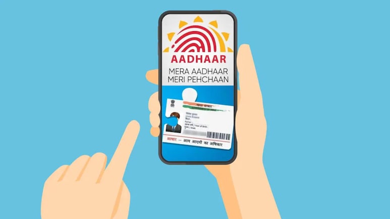 अब आधार सेंटर के चक्कर काटना बंद! घर बैठे मोबाइल से करें Aadhar Card से जुड़ा हर काम, जानिए नई ऐप में आए कमाल के फीचर्स