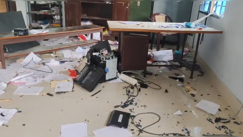 Government Office Vandalised, Police Officer Injured In Bengal SIR Protests