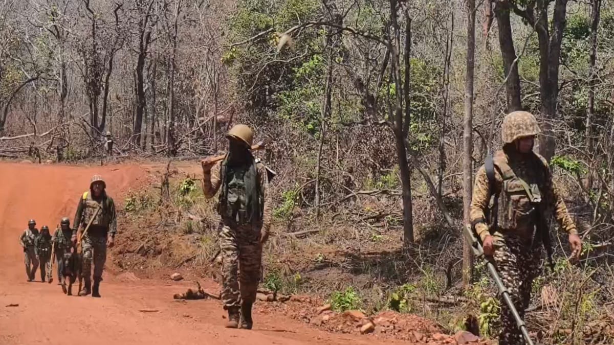 Chhattisgarh Naxalite Bastar Naxal Encounter Kanker Police Operation