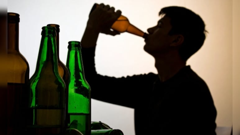 थोड़ी देर में ज्यादा शराब पीना हो सकता है आंतों के लिए घातक, एक अध्ययन में हुआ ख़ुलासा