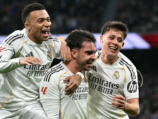 Real Madrid Overcome Bernabeu Boos To Record Alvaro Arbeloas First Win