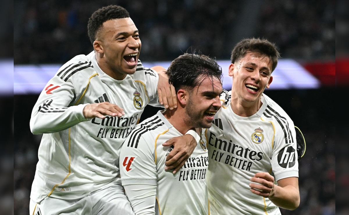 Real Madrid Overcome Santiago Bernabeu Boos To Record Alvaro Arbeloas First Win