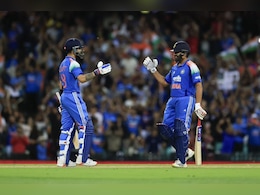 IND vs NZ LIVE Score, 1st ODI: भारत और न्यूजीलैंड के बीच पहला वनडे वडोदरा में, कोहली और रोहित धमाल मचाने को तैयार