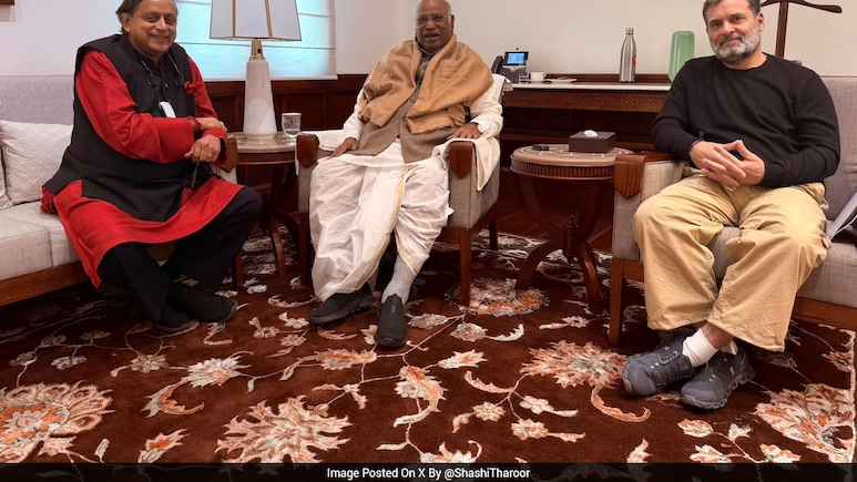 My Stand Not Pro-BJP, But Pro-Government On Some Issues: Shashi Tharoor