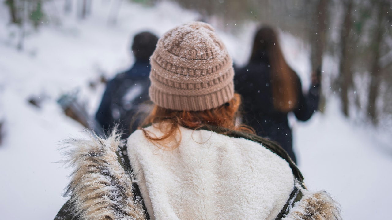 Beanies Vs Berets: Which One Suits Your Face And Weather
