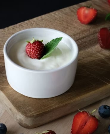 Benefits Of Consuming Greek Yoghurt