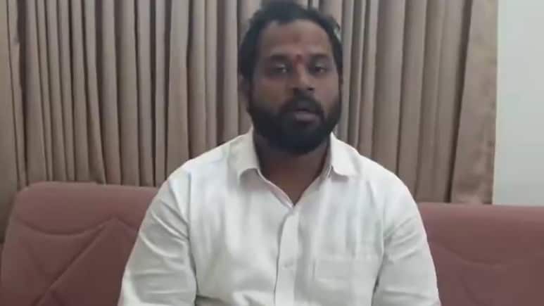 पद्म श्री सम्&zwj;मान की घोषणा के तुरंत बाद गुजरात के लोक कलाकार हाजी रामकडू के नाम पर बीजेपी नेता ने उठाए सवाल