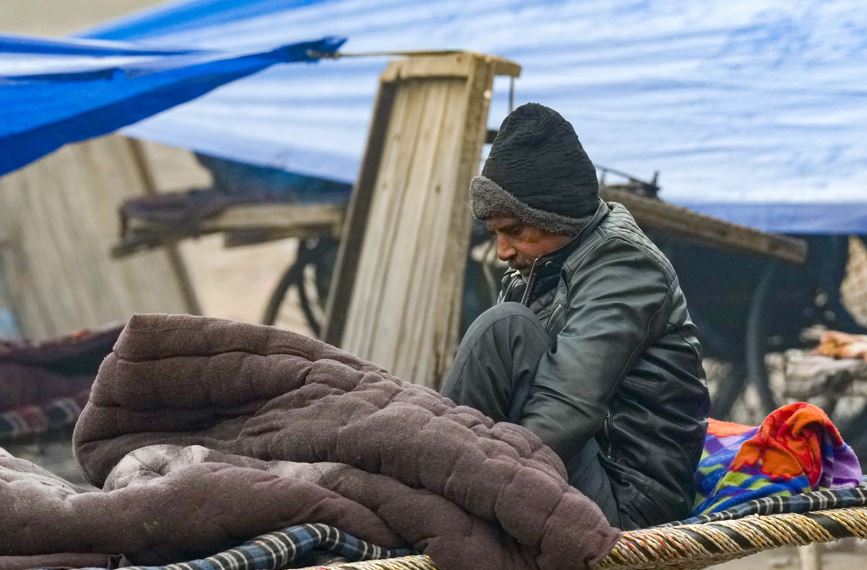 गुरुग्राम में पारा 0.6&deg;C तक लुढ़का: आखिर क्यों पड़ रही है इतनी कड़ाके की ठंड? पहाड़ी इलाकों को भी पछाड़ा