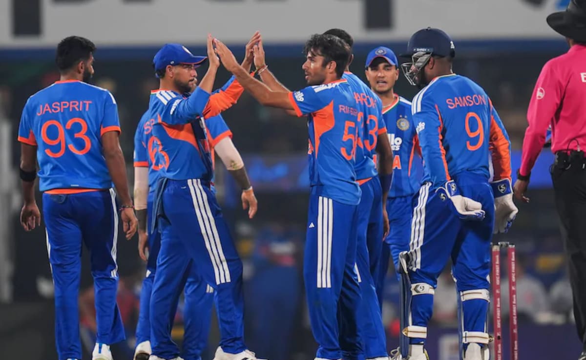 T20 World Cup 2026: ICC ने किया वॉर्म-अप मैचों का ऐलान,जानें किससे खेलेगा भारत, क्या है मैच की प्रसारण टाइमिंग