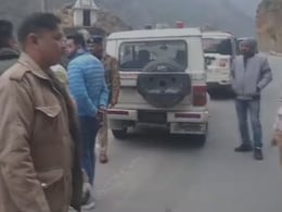 बद्रीनाथ हाईवे पर खड़ी कार में मिला शव, रूद्रप्रयाग से मात्र डेढ़ किमी की दूरी पर लमेरी धार की घटना