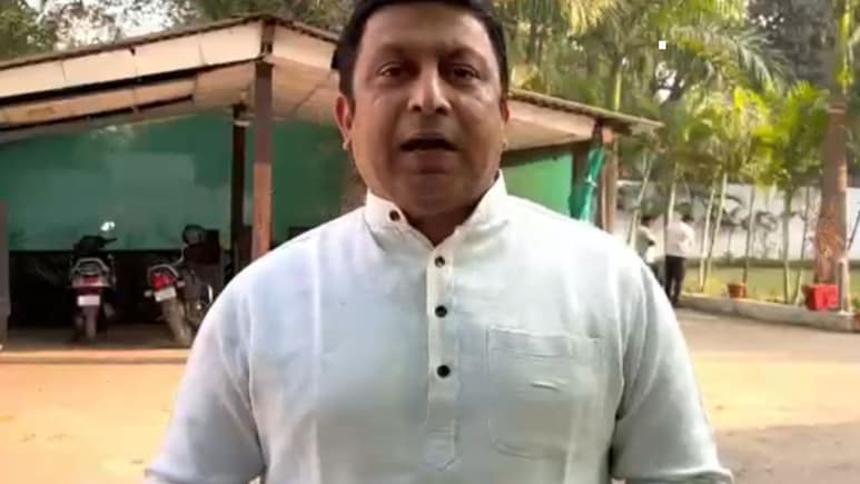 कांग्रेस प्रवक्ता विकास तिवारी को पार्टी से 6 वर्ष के लिए निकाला, &nbsp;झीरम कांड पर BJP अध्यक्ष के खिलाफ दिया था ऐसा बयान