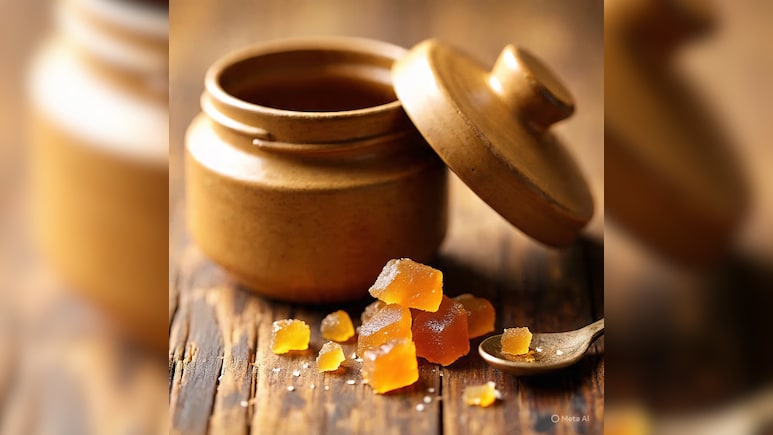 Dadi Nani Ke Nuskhe: बारिश के मौसम में दादी-नानी का आजमाया अदरक&ndash;गुड़ का नुस्खा दूर करें सर्दी-खांसी