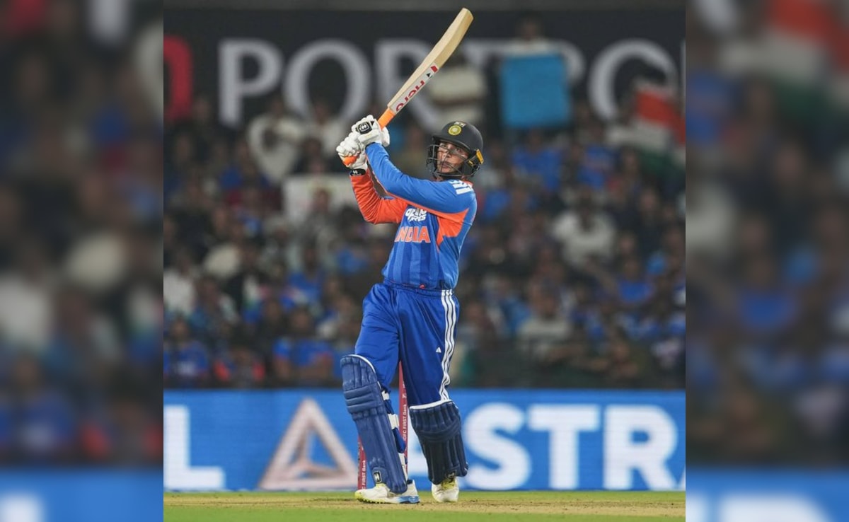 T20I ही नहीं, ODI वर्ल्ड कप में भी अभिषेक शर्मा को मिलना चाहिए मौका, जानें भारतीय दिग्गज ने ऐसा क्यों कहा