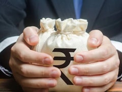 मौत के बाद बैंक खाते में रखे पैसों पर किसका हक? रिश्तेदारों के लिए हो सकती है बड़ी झंझट, नियम जान लीजिए