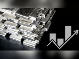 चांदी 60% महंगी, 2.5 लाख से रिकॉर्ड 4 लाख के पार कीमतें- क्यों बेतहाशा महंगी हुई चांदी? समझें पूरा गणित