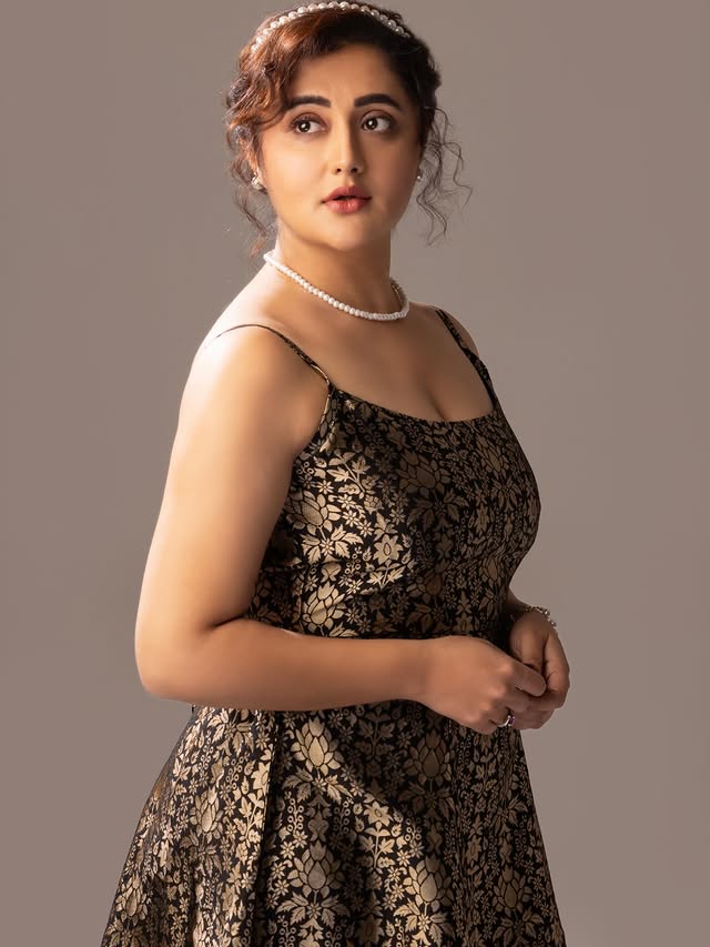 Rashami Desai Opens Up About Battling Depression For 8 Years: 'I Was Carrying A Lot Of Baggage'