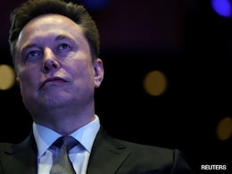 Moon Before Mars? Elon Musk Bets On Lunar City, Explains His New Space Priority