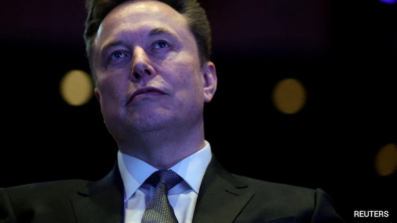 Moon Before Mars? Elon Musk Bets On Lunar City, Explains His New Space Priority