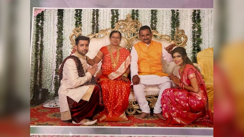 पुणे: दहेज प्रताड़ना से तंग इंजीनियर बहू ने 3 साल की बच्ची के सामने दी जान, पति और सरपंच सास गिरफ्तार