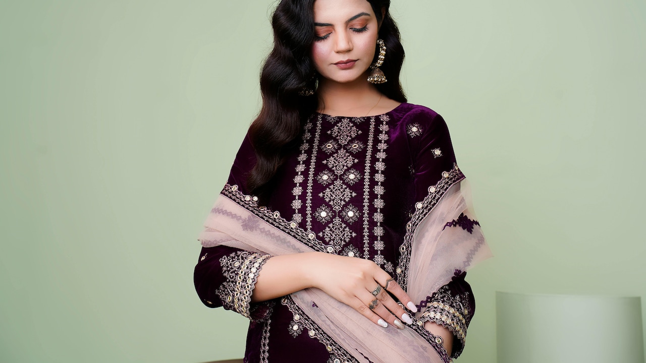 Why Cotton Blend Tops Are More Comfortable Than Pure Cotton