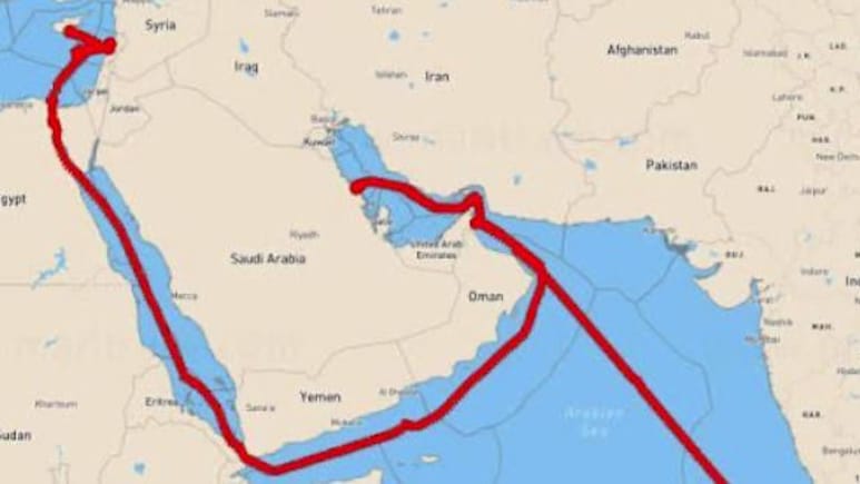 होर्मुज जलडमरूमध्य में अमेरिका-ईरान के बीच खुला नया फ्रंट, 5 फैक्ट्स से समझें युद्ध कितनी दूर