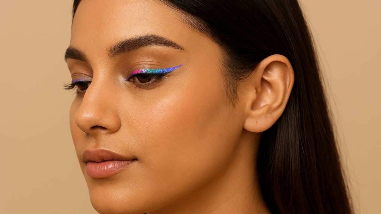 Experiment with makeup in a fun way with these holographic makeup products from Myntra