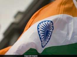 Republic Day 2026: झंडा 'होस्ट' और 'अनफर्ल' करने में क्या अंतर है? जानें गणतंत्र दिवस से जुड़े ये खास नियम