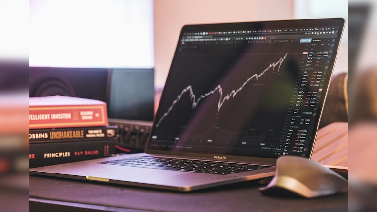 Everything, Everywhere, All At Once: Dalal Street's Week To Forget | Joining The Dots