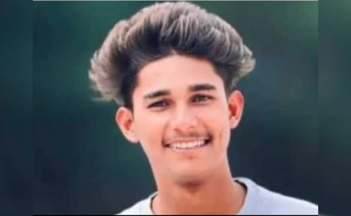 Zepto Delivery Partner, 25, Killed In Bike-Bus Collision In Hyderabad