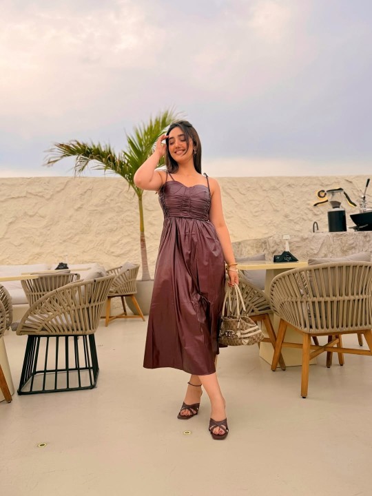 Get Date Ft. Ashnoor Kaur