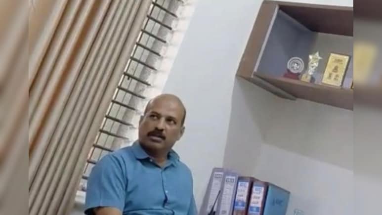 Bengaluru College Dismisses Warden Over "Speak Kannada At Home" Remark